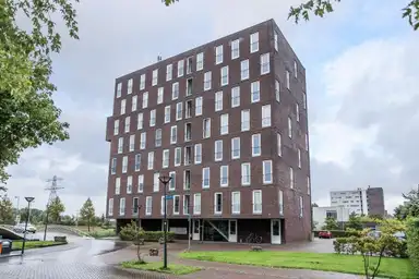 93m2 flat to rent for 2095€/month in De Slufter 16, Hoofddorp