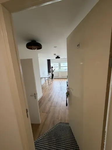 23m2 studio te huur voor 947€/maand in Duivendrechtsekade, Amsterdam
