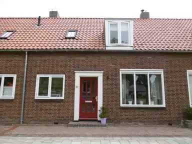 m2 house to rent for 713.02€/month in Kerkplein 4, Ens