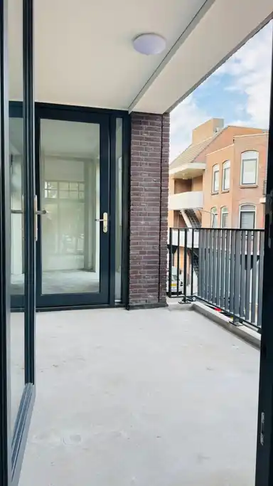 80m2 apartment to rent for 1599€/month in Hofkampstraat, Almelo