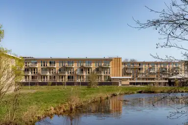 85m2 Appartement à louer pour 1750€/mois à Vuurliniehof 112, Uithoorn