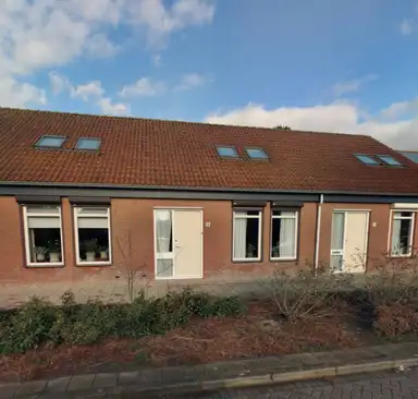 m2 house to rent for 713.02€/month in Margrietlaan 18, Scherpenisse