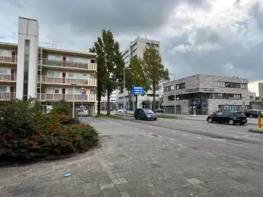 69m2 apartment to rent for 932.93€/month in Doddendaal 50, Amsterdam