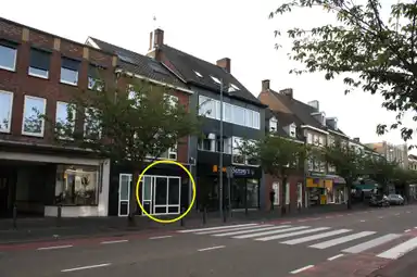 90m2 flat to rent for 1250€/month in Rijksweg Centrum 45, Geleen