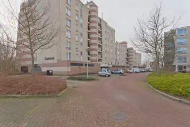 98m2 flat to rent for 1554€/month in Bachdreef, Harderwijk