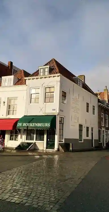45m2 studio to rent for 895€/month in Herenstraat, Middelburg