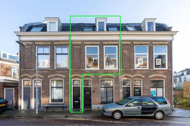95m2 Appartement à louer pour 2500€/mois à Kennemerstraat, Haarlem