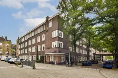 67m2 Appartement à louer pour 2500€/mois à Holendrechtstraat, Amsterdam
