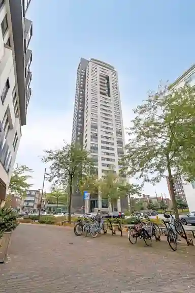 130m2 Appartamento in affitto per 2400€/mese a De Regent, Eindhoven