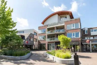 333m2 apartment to rent for 5000€/month in Den Hof, Aalst