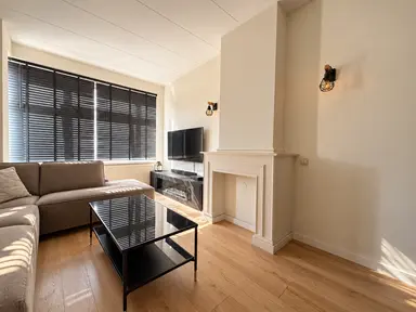 67m2 Appartement te huur voor 1379€/maand in Dautzenbergstraat 9, The Hague