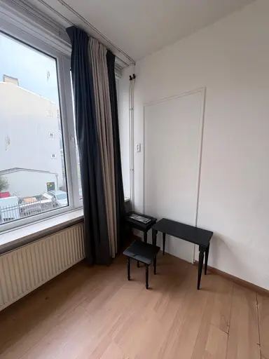 13m2 room to rent for 640€/month in Leyweg, The Hague