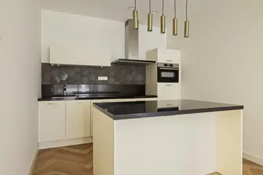 70m2 apartment to rent for 2300€/month in Niemeyerstraat 51, Hoofddorp