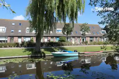 94m2 house to rent for 932.93€/month in Anna Bijnskade 7, Leiden