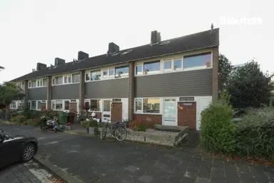 118m2 house to rent for 932.93€/month in Stalpaerthof 21, Leiden