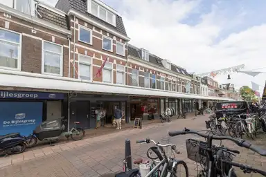 84m2 apartment to rent for 2450€/month in Generaal Cronjéstraat, Haarlem