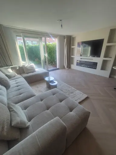 107m2 house to rent for 2475€/month in Basisveenstraat 47, Purmerend
