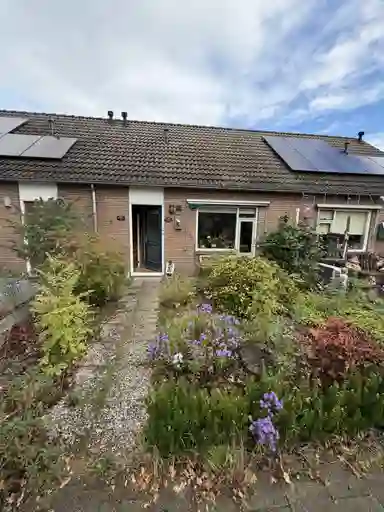 56m2 maison à louer pour 605.61€/mois à Doornbosch Hofstede 12, Eerbeek