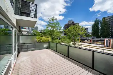 86m2 Wohnung zur Miete für 2100€/Monat in Kruiskade, Rotterdam