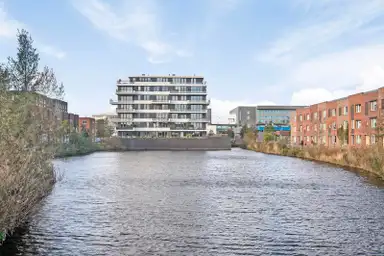 124m2 Appartement à louer pour 3000€/mois à Kadijklaan, Haarlem