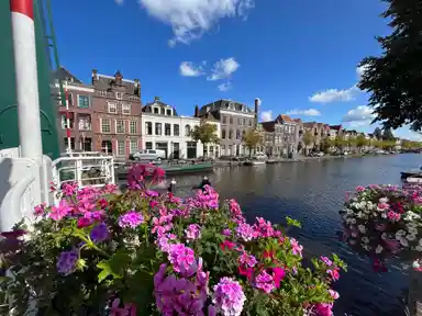 85m2 Appartement te huur voor 1995€/maand in Oude Singel 88, Leiden