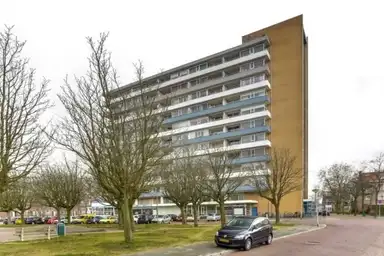 79m2 flat to rent for 985€/month in Van Adrichemstraat 31, Delft