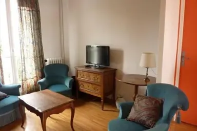 15m2 studio to rent for 495€/month in Bazarstraat 9, The Hague