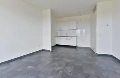32m2 studio to rent for 665€/month in Riouwstraat 94, The Hague
