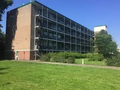 80m2 flat to rent for 1050€/month in Banckertlaan 57, Hilversum