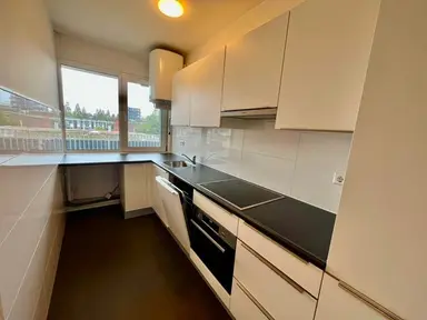 64m2 Appartement à louer pour 2275€/mois à Anthony Fokkerlaan, Haarlem