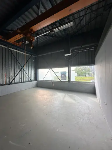 963m2 apartment to rent for 3250€/month in Ringdijk 530, Ridderkerk