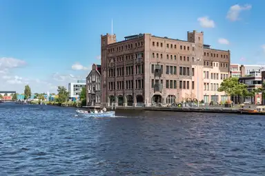 78m2 Appartement te huur voor 2450€/maand in Max Euweplein 18, Haarlem