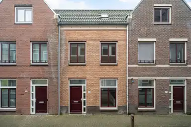 140m2 huis te huur voor 2600€/maand in Boterstraat 43, Schiedam