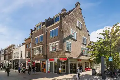 138m2 Appartement te huur voor 2175€/maand in Stadhuisplein 329a, Tilburg