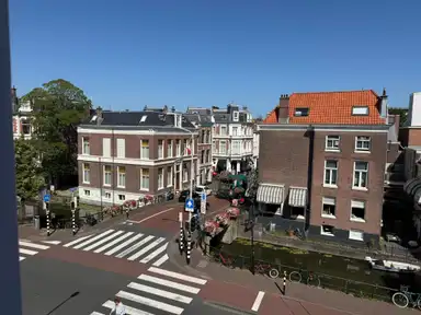 109m2 Appartement te huur voor 2895€/maand in Mauritskade, The Hague