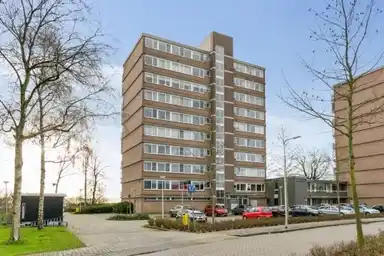 49m2 Appartement te huur voor 870€/maand in Saffierstraat 51, Alphen aan den Rijn