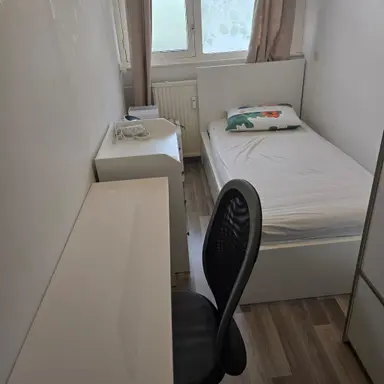 9m2 room to rent for 590€/month in Marconistraat, Amsterdam