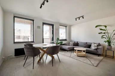 90m2 apartment to rent for 4650€/month in Violettenstraat, Amsterdam