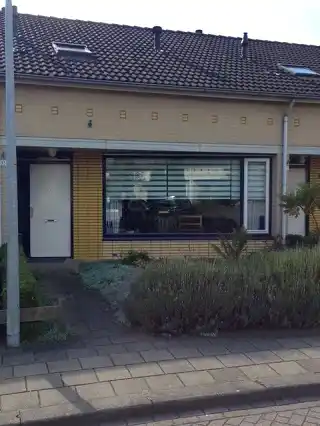 67m2 maison à louer pour 874.7€/mois à De Witstraat 12, Gaanderen
