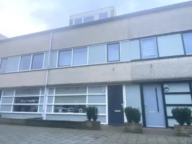 122m2 house to rent for 2300€/month in Geelhartje, Katwijk