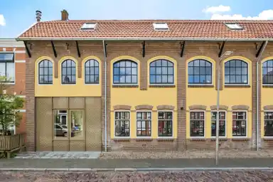117m2 Appartement à louer pour 1415€/mois à Gysbert Japicxstraat, Leeuwarden