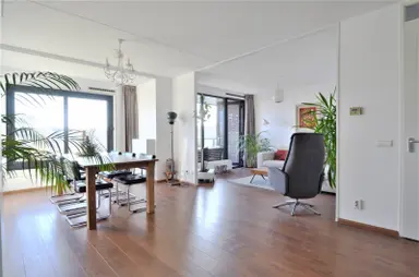 85m2 Appartamento in affitto per 2500€/mese a Erich Salomonstraat, Amsterdam