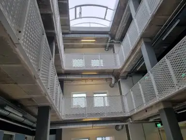 69m2 Appartement à louer pour 2200€/mois à Sint Jacobsstraat, Leeuwarden