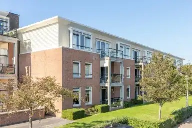101m2 apartment to rent for 2350€/month in Oever, Brill