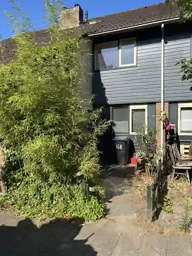 119m2 maison à louer pour 932.93€/mois à De Moesmate 168, Zutphen