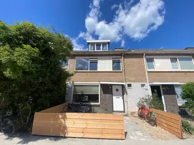 16m2 room to rent for 550€/month in Maluslaan 27, Groningen