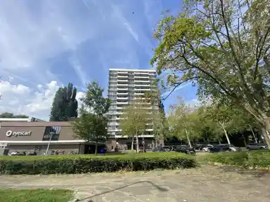 63m2 apartment to rent for 946.61€/month in Westelijk Halfrond 215, Amstelveen