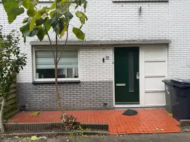 105m2 house to rent for 2600€/month in Dumontstraat, Haarlem