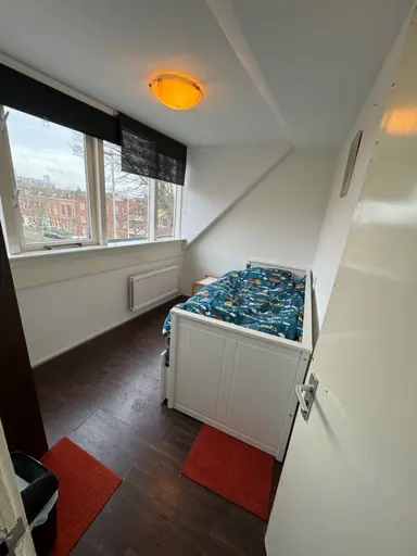8μ² Δωμάτιο προς ενοικίαση για 725€/μήνα σε Utenhagestraat, Rotterdam