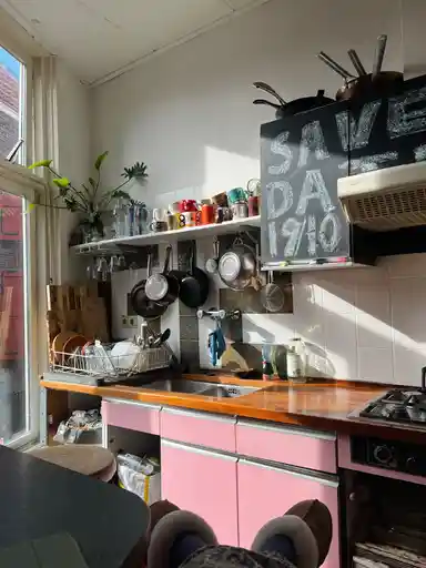 15m2 Camera in affitto per 550€/mese a Giststraat, Delft